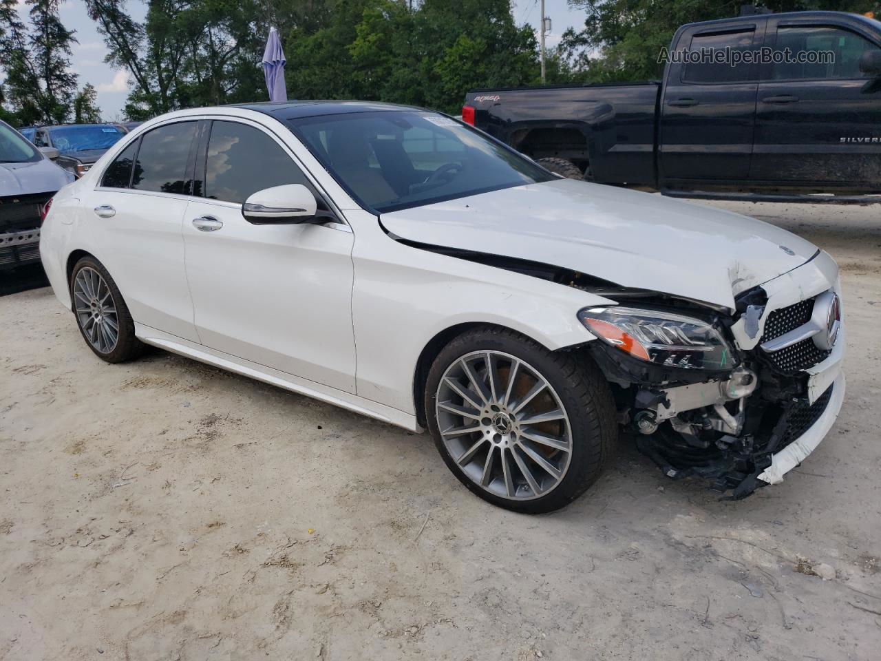 2019 Mercedes-benz C 300 White vin: 55SWF8DB8KU288954