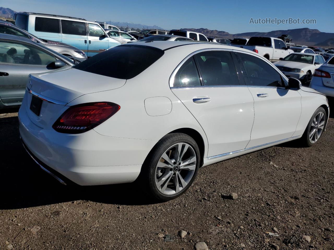 2019 Mercedes-benz C 300 White vin: 55SWF8DB8KU315599