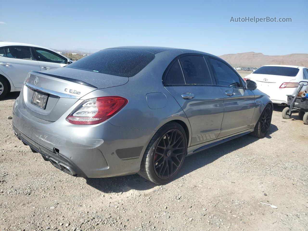 2015 Mercedes-benz C 63 Amg-s Серый vin: 55SWF8HB5FU080031