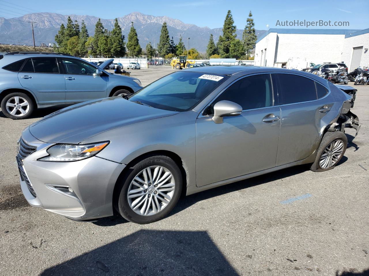 2018 Lexus Es 350 Silver vin: 58ABK1GG0JU111156