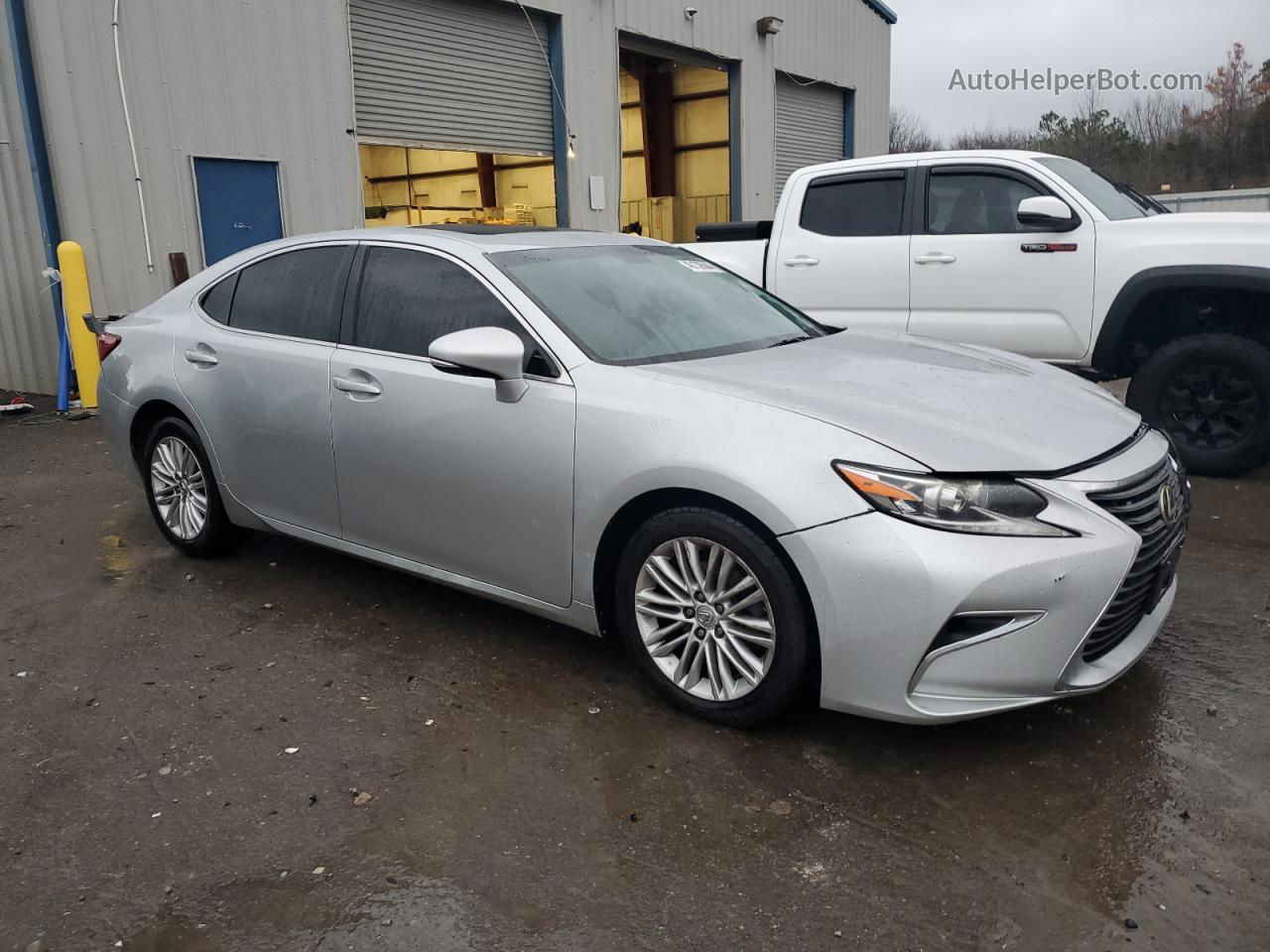 2016 Lexus Es 350 Серебряный vin: 58ABK1GG3GU008693