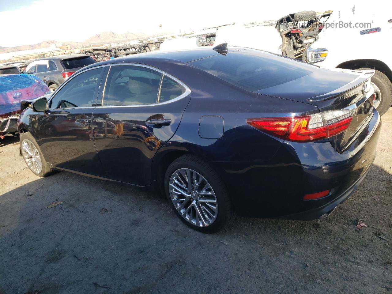 2018 Lexus Es 350 Blue vin: 58ABK1GG3JU084339