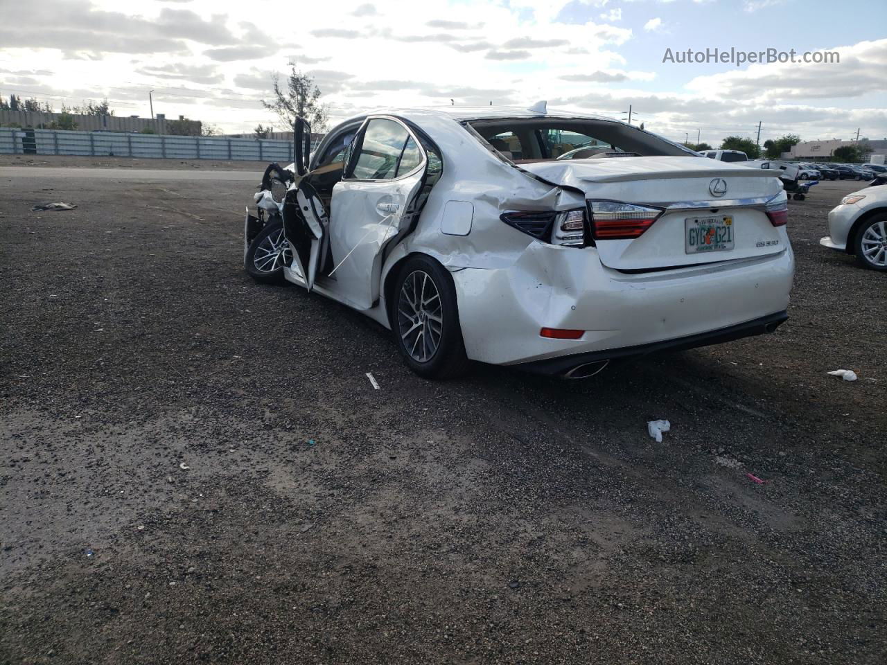 2018 Lexus Es 350 White vin: 58ABK1GG4JU101228