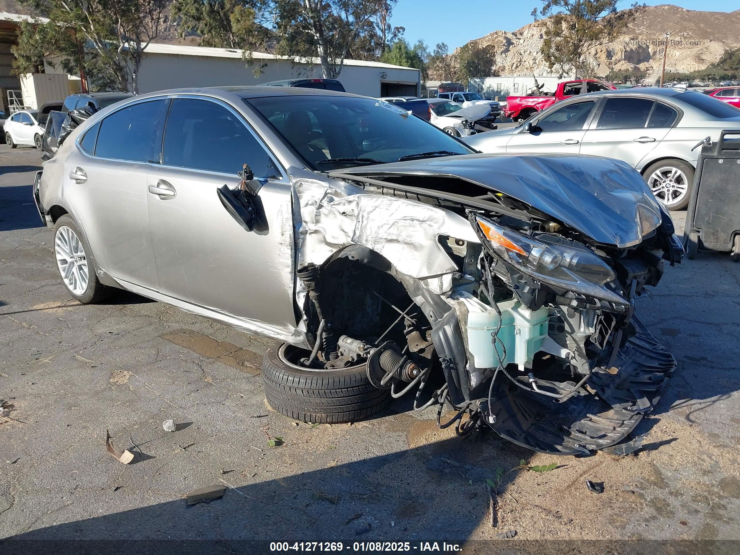 2017 Lexus Es 350   Silver vin: 58ABK1GG7HU035722