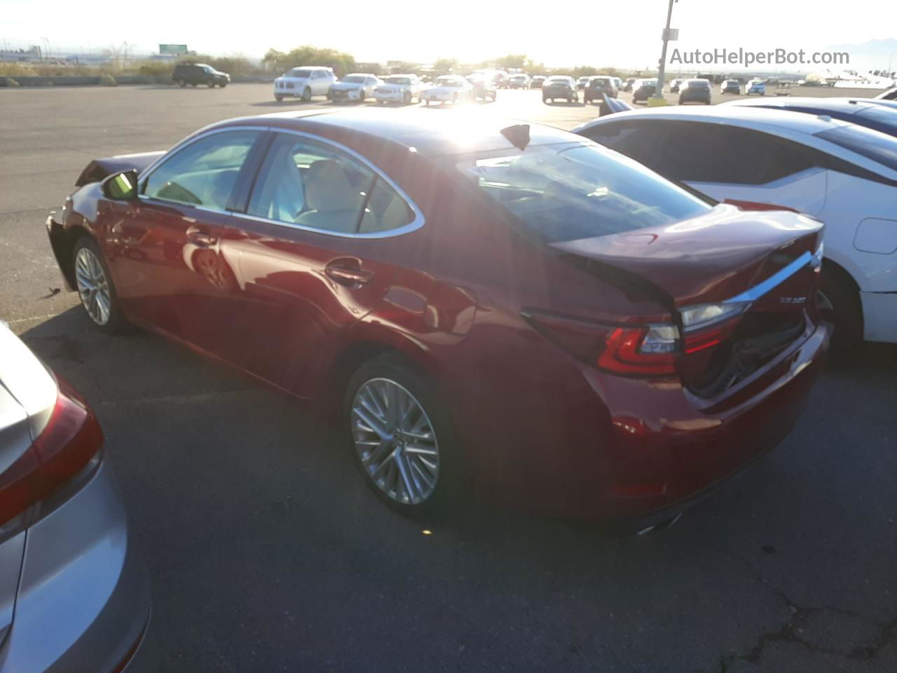 2018 Lexus Es 350 Red vin: 58ABK1GG7JU108027