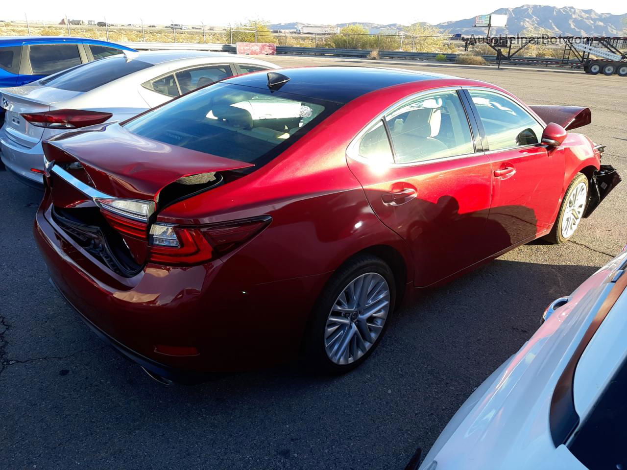 2018 Lexus Es 350 Red vin: 58ABK1GG7JU108027