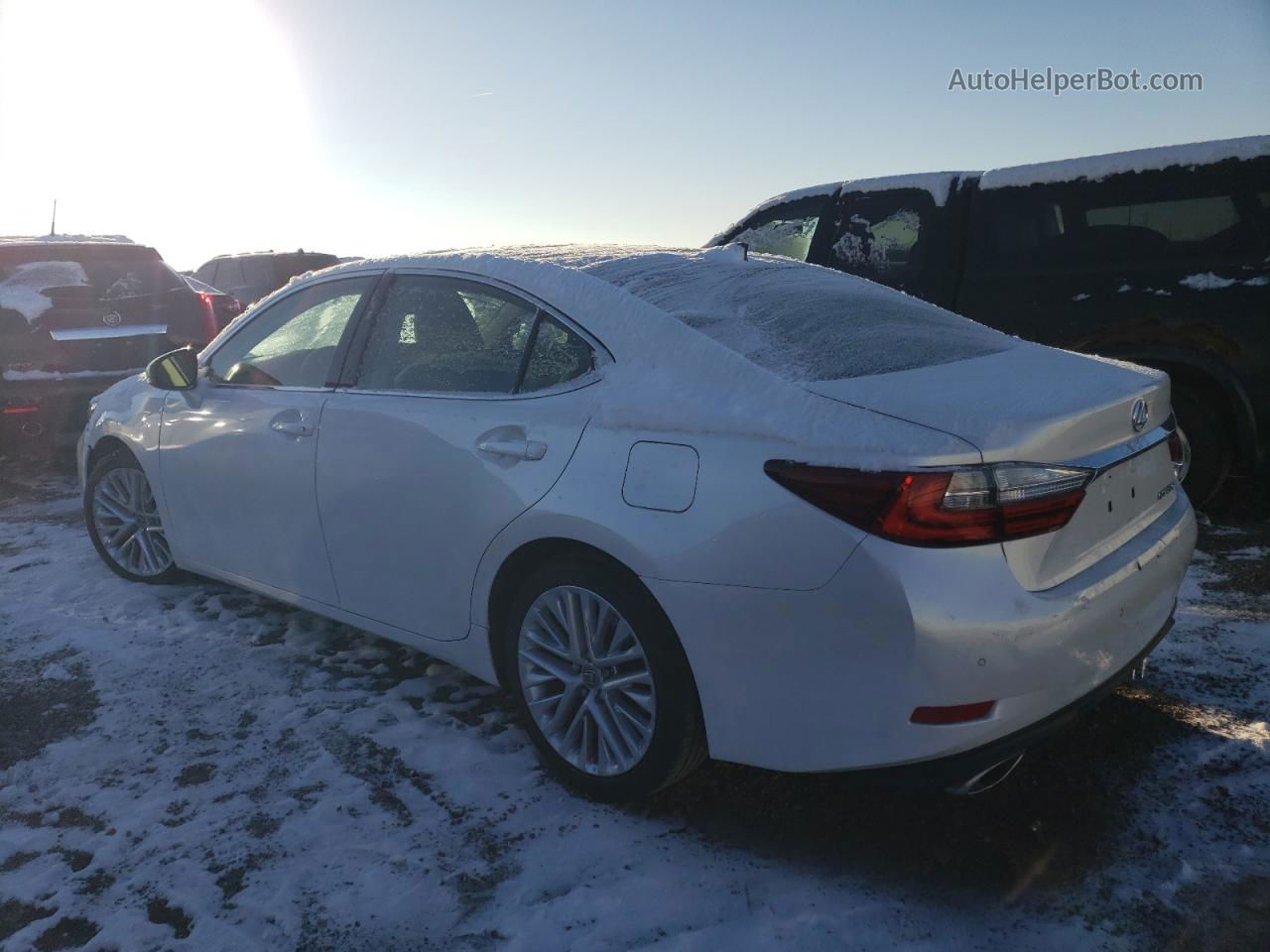 2018 Lexus Es 350 Белый vin: 58ABK1GG8JU091397