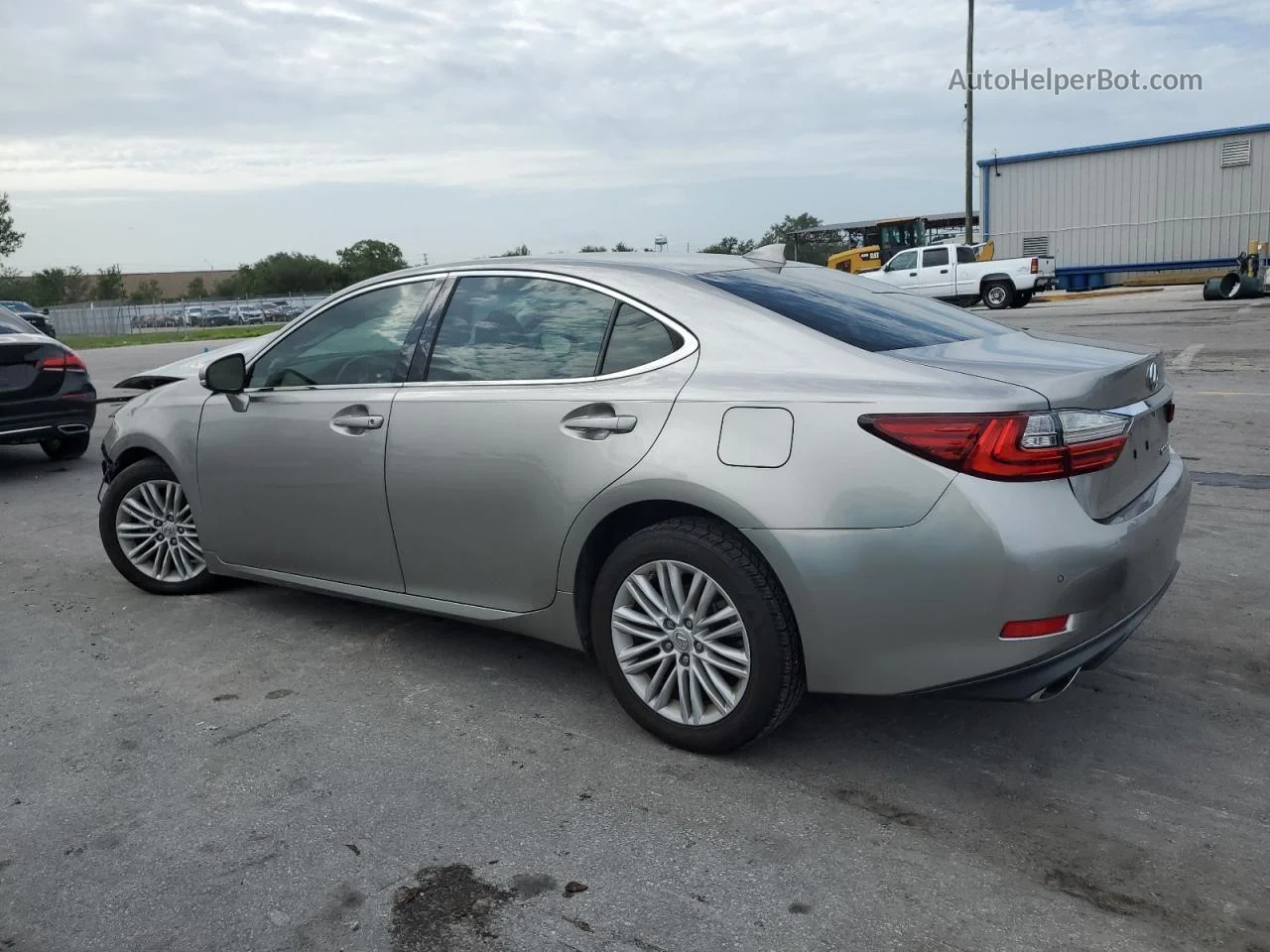 2017 Lexus Es 350 Серебряный vin: 58ABK1GG9HU055812