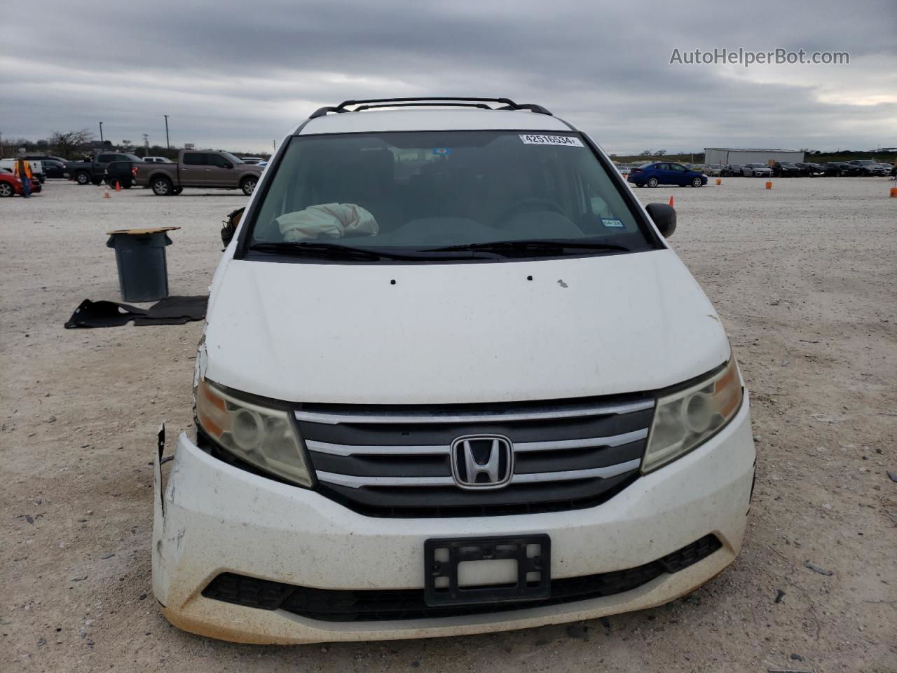 2013 Honda Odyssey Lx White vin: 5FNRL5H23DB071914