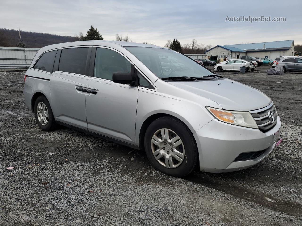 2013 Honda Odyssey Lx Серебряный vin: 5FNRL5H24DB052191