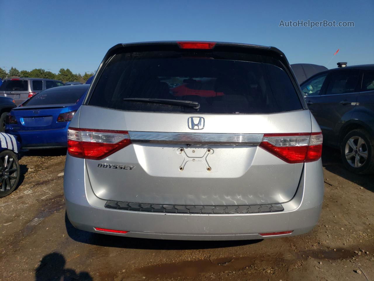 2013 Honda Odyssey Lx Silver vin: 5FNRL5H24DB085482