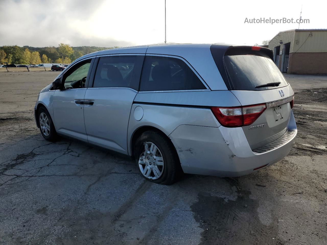 2013 Honda Odyssey Lx Silver vin: 5FNRL5H25DB086611