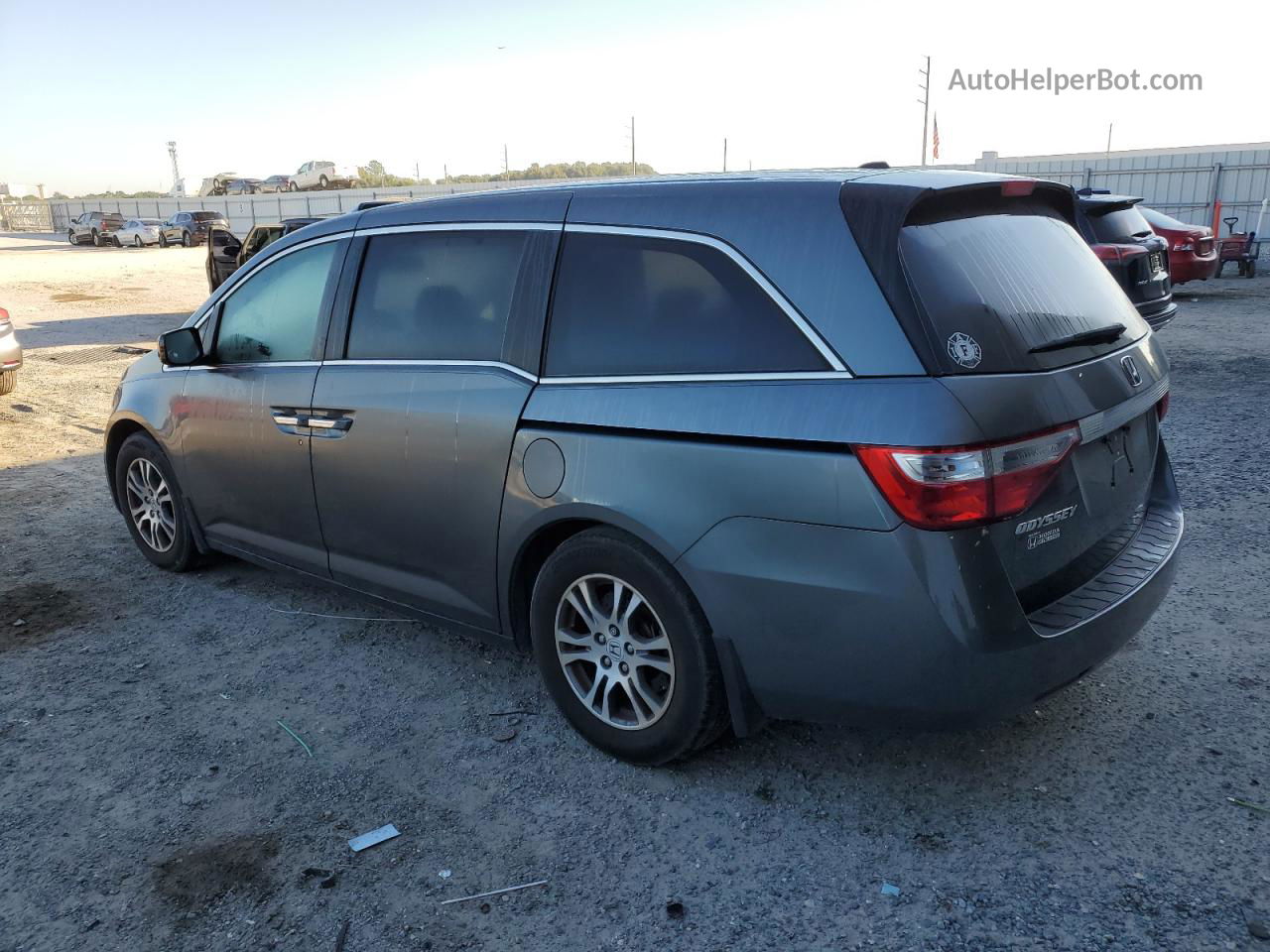 2013 Honda Odyssey Exl Gray vin: 5FNRL5H60DB013679