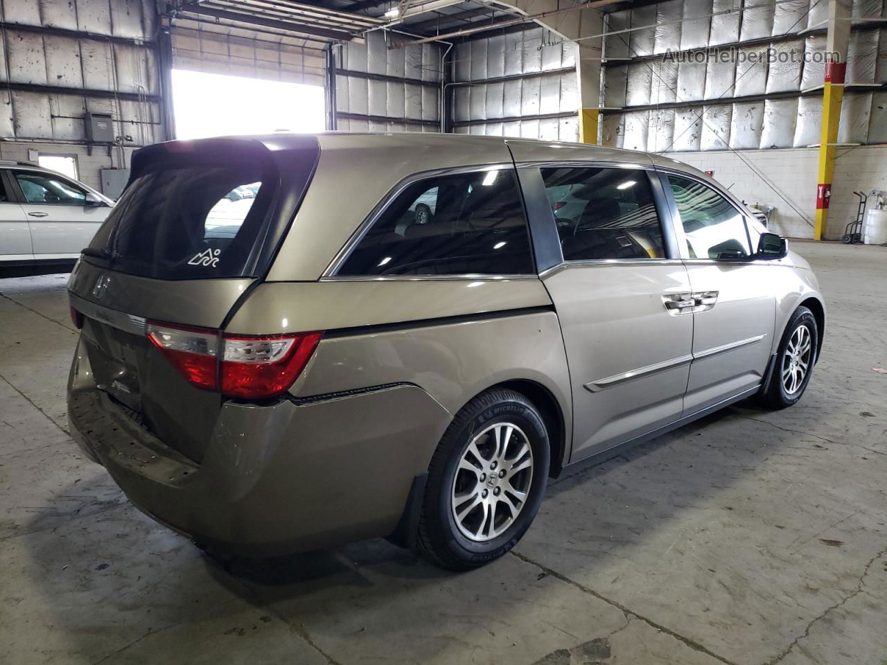 2013 Honda Odyssey Exl Золотой vin: 5FNRL5H61DB052779