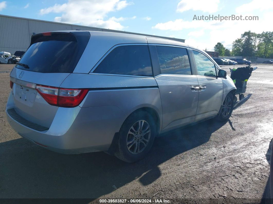 2013 Honda Odyssey Ex-l Серебряный vin: 5FNRL5H63DB084004