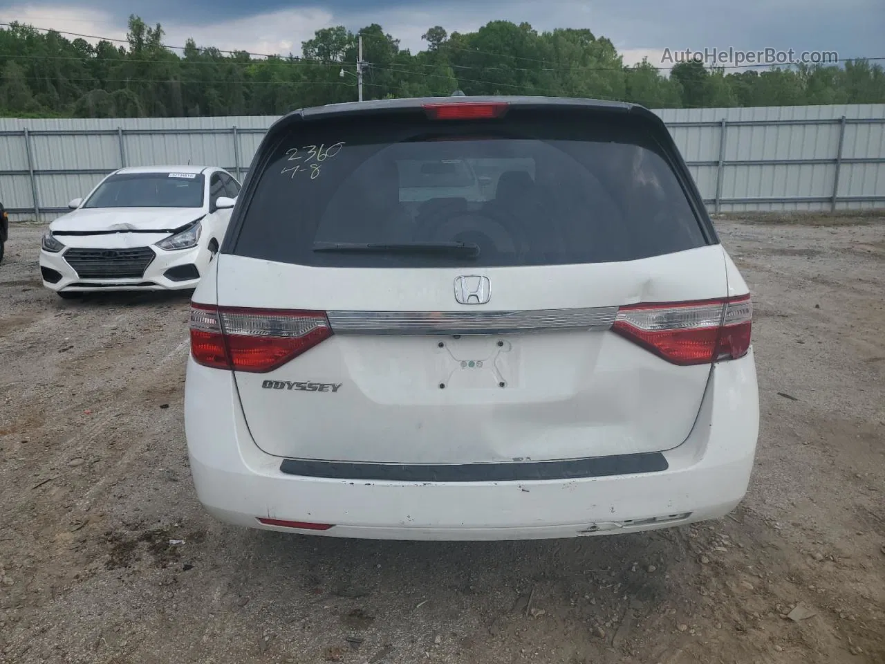 2013 Honda Odyssey Exl White vin: 5FNRL5H69DB072360