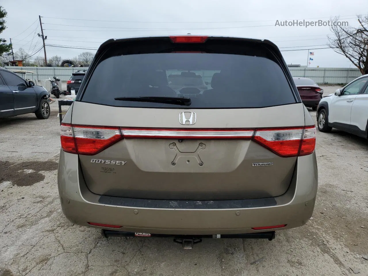 2013 Honda Odyssey Touring Cream vin: 5FNRL5H90DB050967