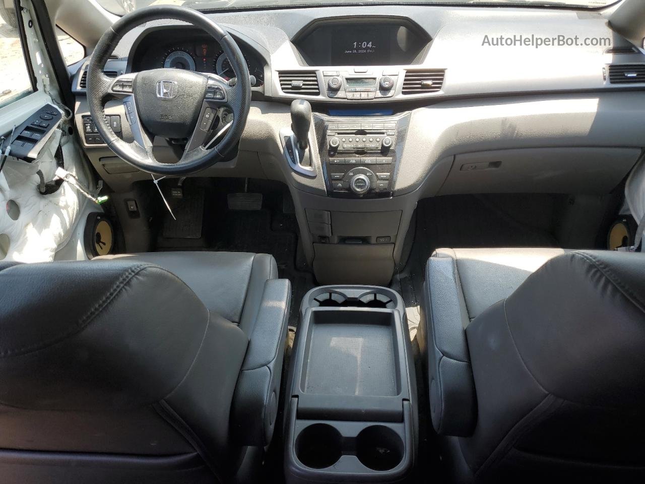 2013 Honda Odyssey Touring Белый vin: 5FNRL5H91DB060830