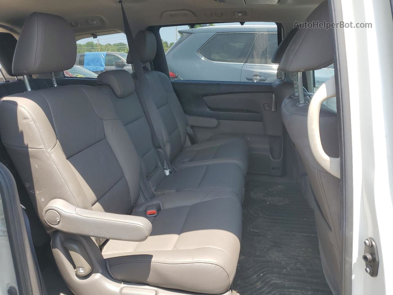 2013 Honda Odyssey Touring Белый vin: 5FNRL5H91DB060830