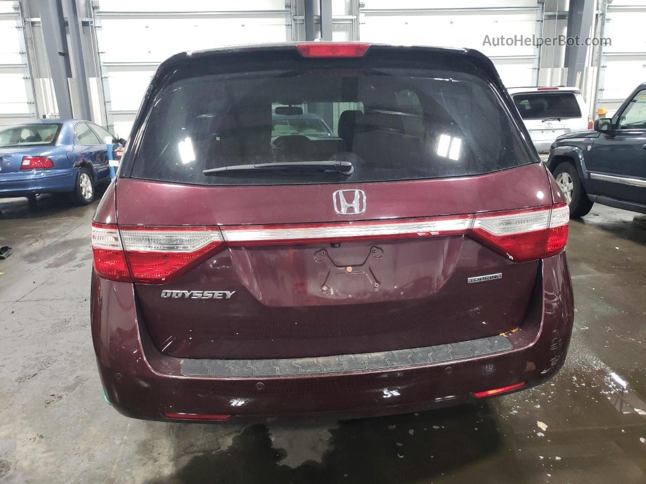 2013 Honda Odyssey Touring Темно-бордовый vin: 5FNRL5H93DB041356
