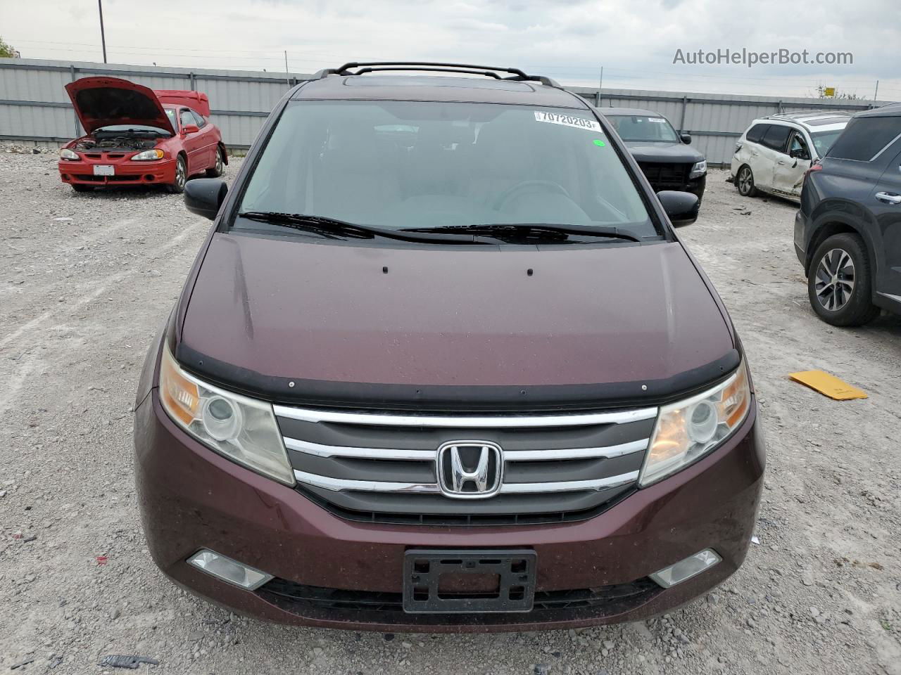 2013 Honda Odyssey Touring Red vin: 5FNRL5H96DB037267