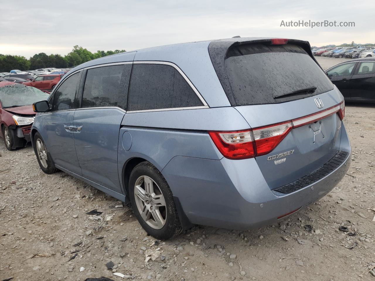 2013 Honda Odyssey Touring Blue vin: 5FNRL5H96DB068101