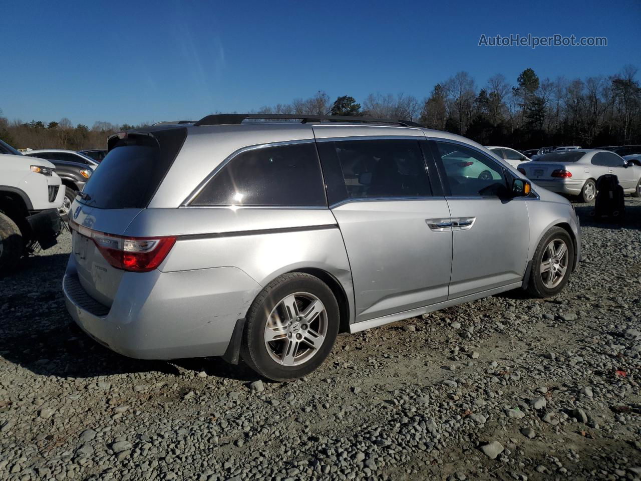 2013 Honda Odyssey Touring Silver vin: 5FNRL5H97DB035141