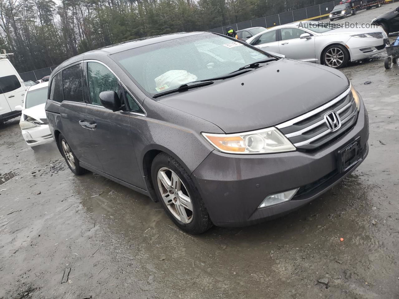 2013 Honda Odyssey Touring Gray vin: 5FNRL5H99DB007728