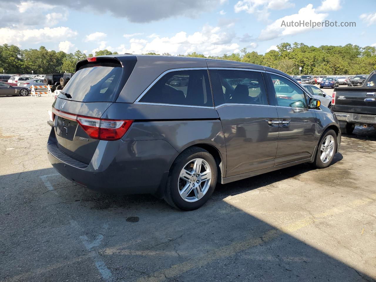 2013 Honda Odyssey Touring Gray vin: 5FNRL5H99DB013271