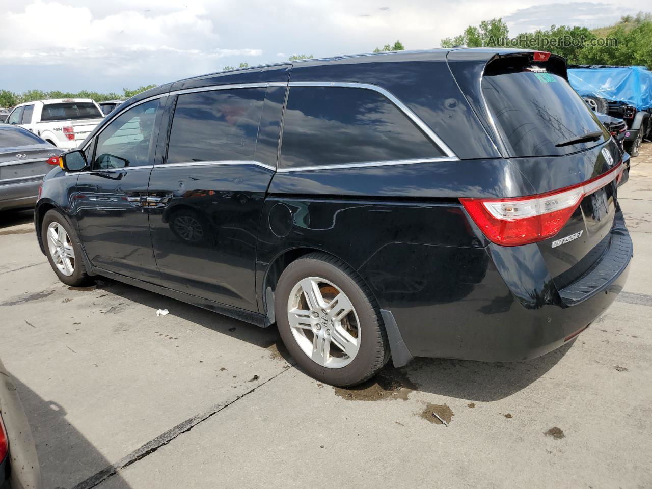 2013 Honda Odyssey Touring Black vin: 5FNRL5H99DB039966