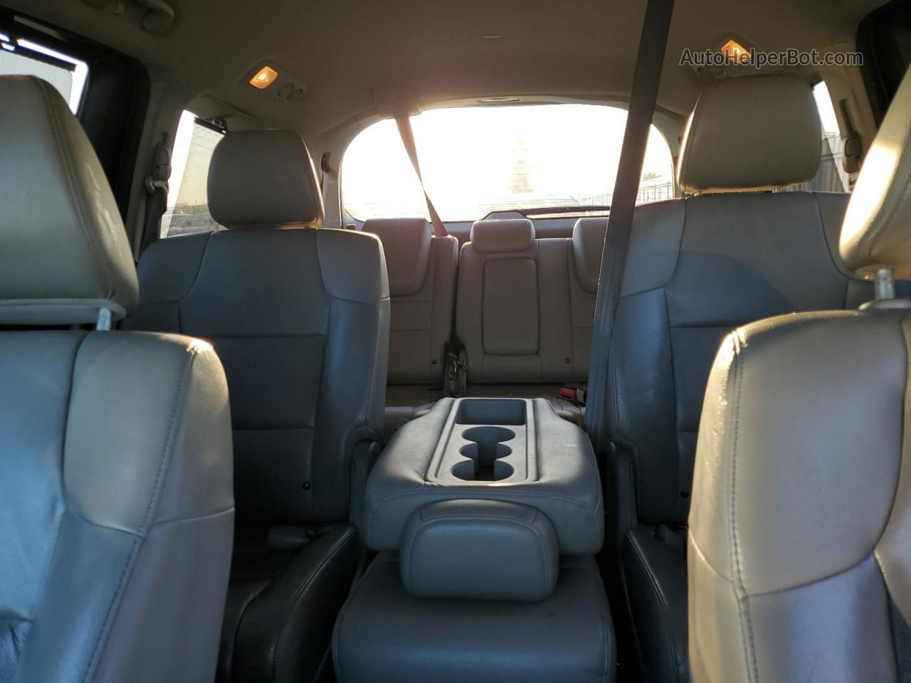 2013 Honda Odyssey Touring Черный vin: 5FNRL5H9XDB037191