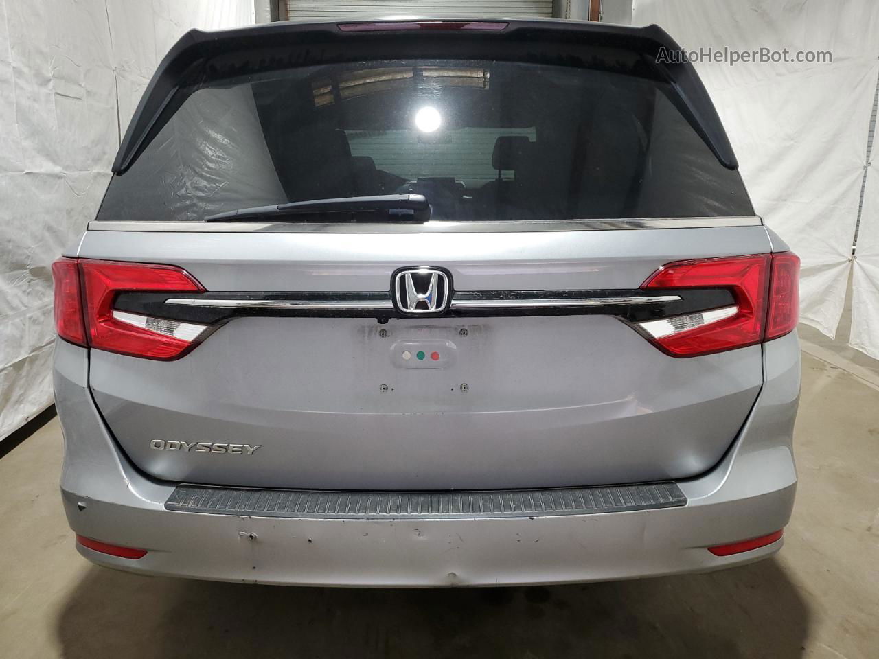 2021 Honda Odyssey Lx Silver vin: 5FNRL6H20MB014477