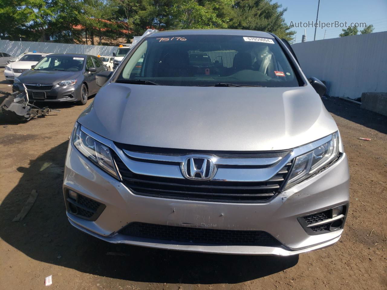 2019 Honda Odyssey Lx Silver vin: 5FNRL6H22KB103061