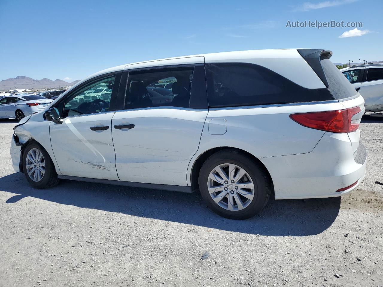 2020 Honda Odyssey Lx White vin: 5FNRL6H22LB036219