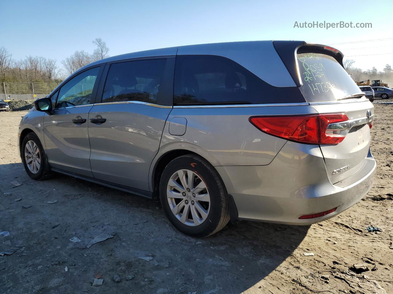 2019 Honda Odyssey Lx Silver vin: 5FNRL6H29KB020713