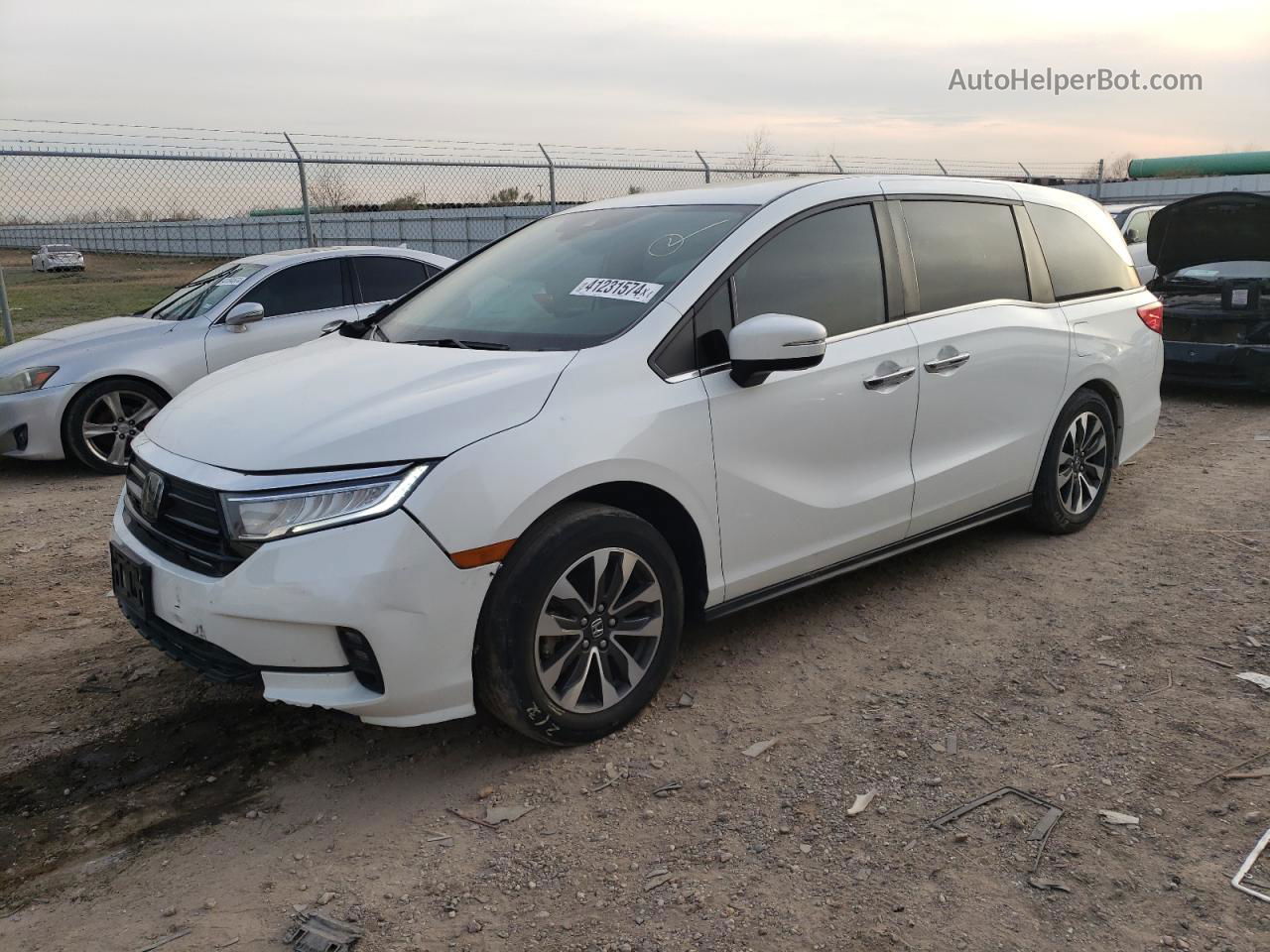 2021 Honda Odyssey Exl White vin: 5FNRL6H70MB036085