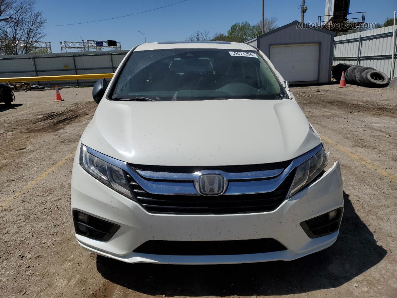 2019 Honda Odyssey Exl White vin: 5FNRL6H71KB075961