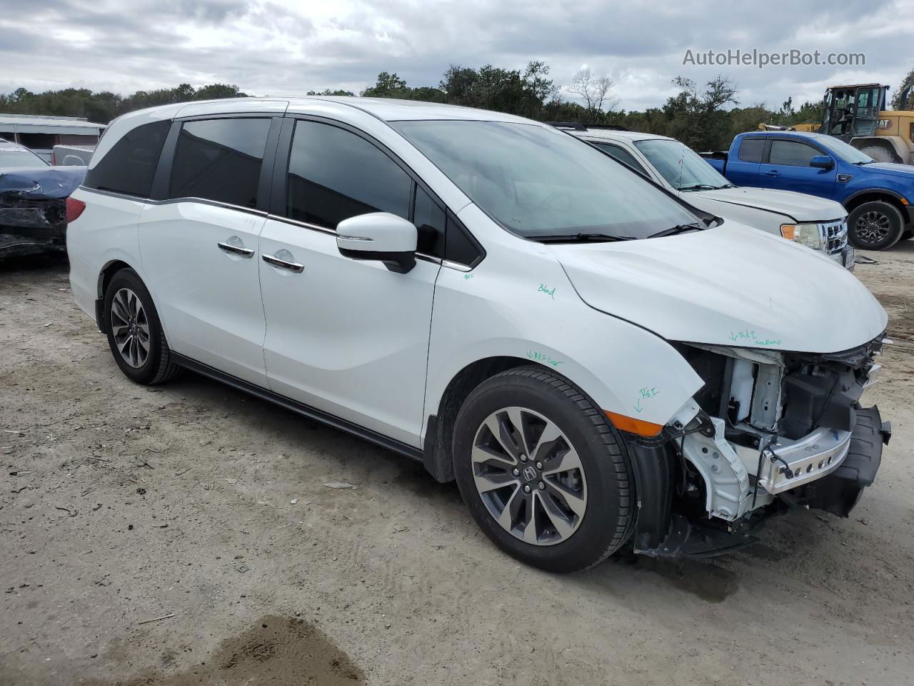 2021 Honda Odyssey Exl White vin: 5FNRL6H71MB008022