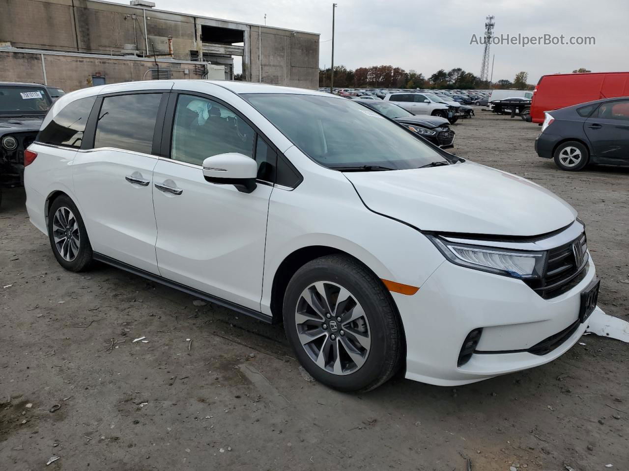 2021 Honda Odyssey Exl White vin: 5FNRL6H71MB024205