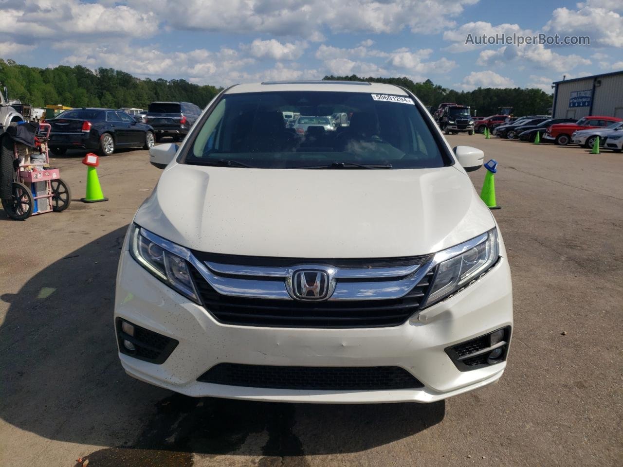 2019 Honda Odyssey Exl White vin: 5FNRL6H72KB066363