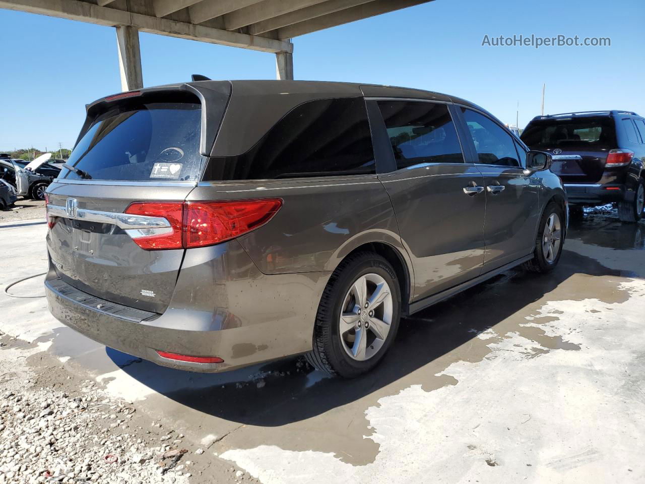 2019 Honda Odyssey Exl Gray vin: 5FNRL6H74KB115272