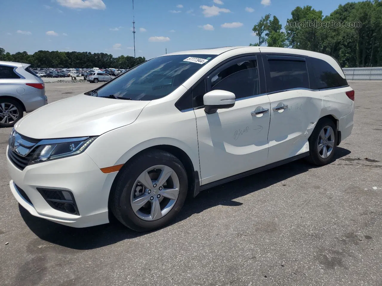 2019 Honda Odyssey Exl White vin: 5FNRL6H77KB079027