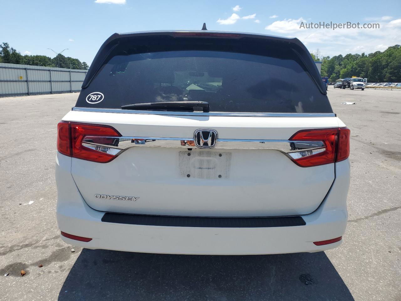 2019 Honda Odyssey Exl White vin: 5FNRL6H77KB079027