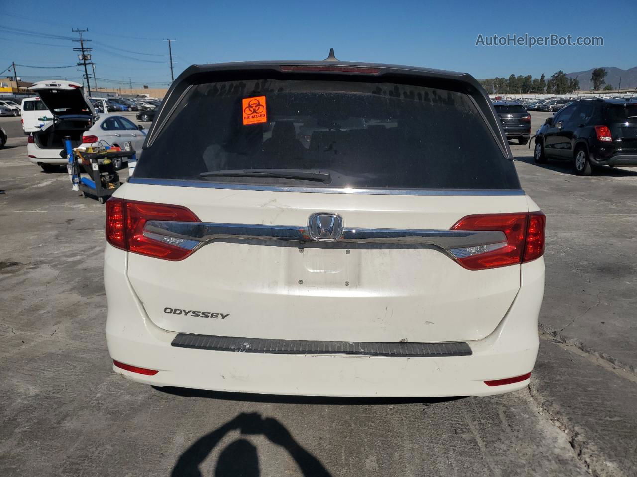 2019 Honda Odyssey Exl White vin: 5FNRL6H79KB032789