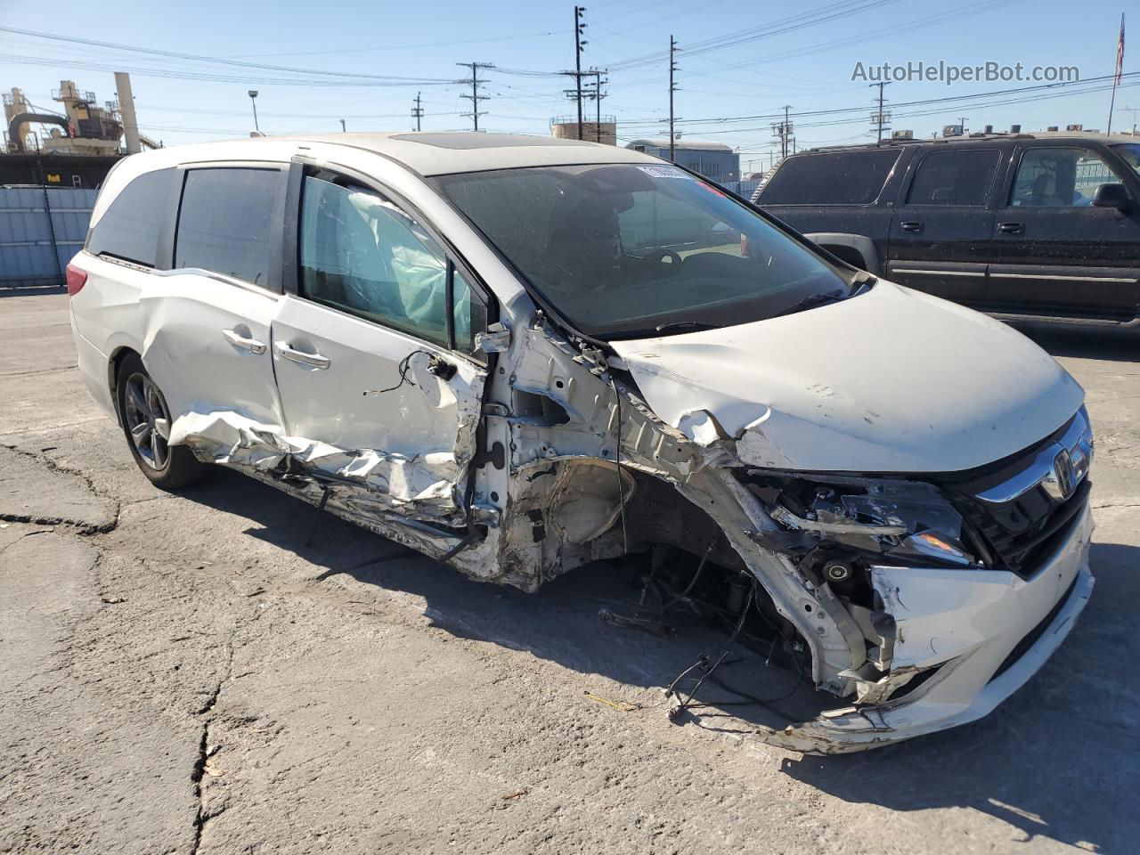 2019 Honda Odyssey Exl White vin: 5FNRL6H79KB032789