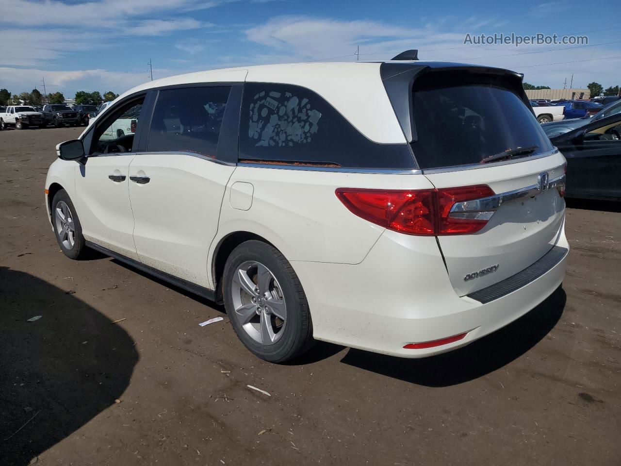 2019 Honda Odyssey Exl White vin: 5FNRL6H79KB102372