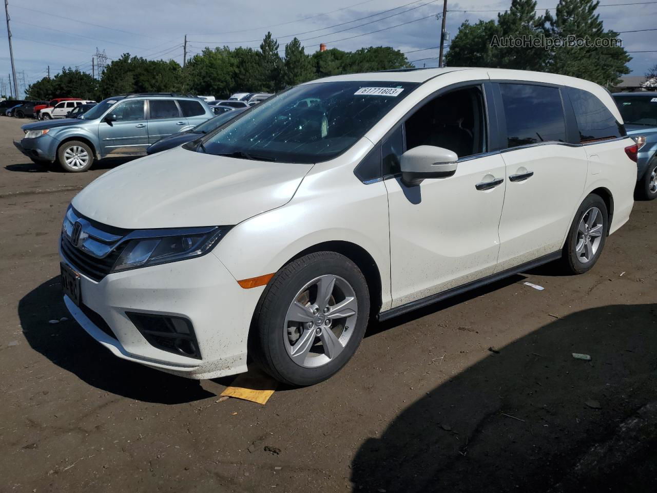 2019 Honda Odyssey Exl White vin: 5FNRL6H79KB102372