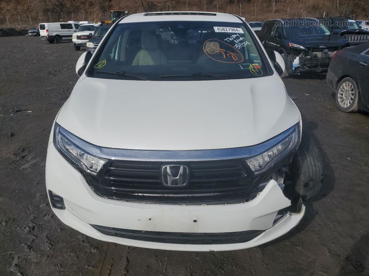 2021 Honda Odyssey Touring White vin: 5FNRL6H80MB038752