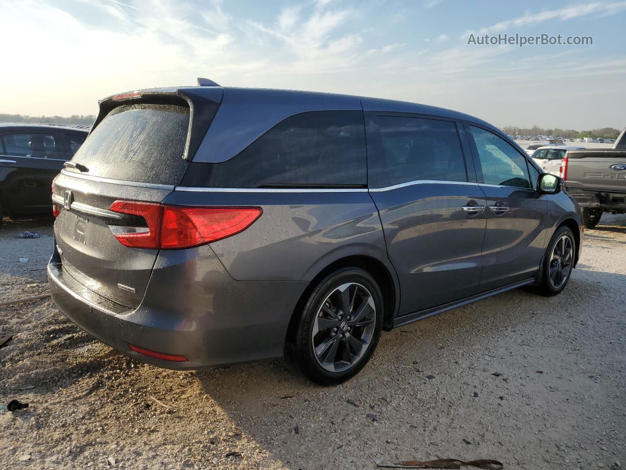 2021 Honda Odyssey Touring Угольный vin: 5FNRL6H80MB500386