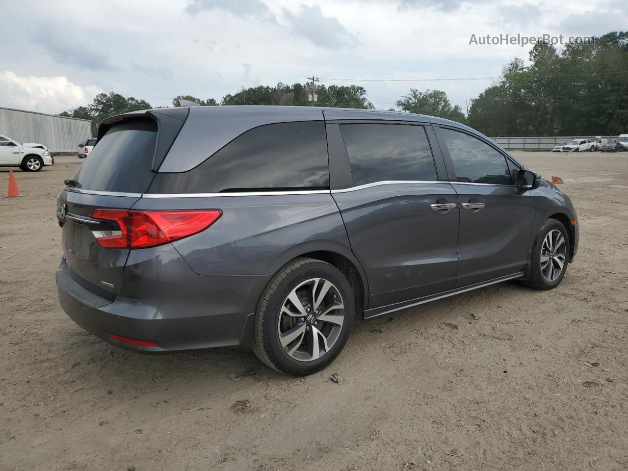 2021 Honda Odyssey Touring Gray vin: 5FNRL6H81MB004142